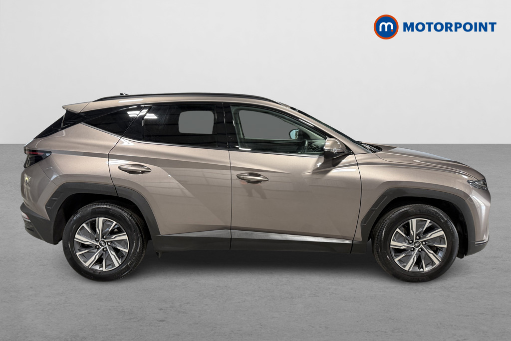 Hyundai Tucson Se Connect Manual Petrol SUV - Stock Number (1626265) - Drivers side