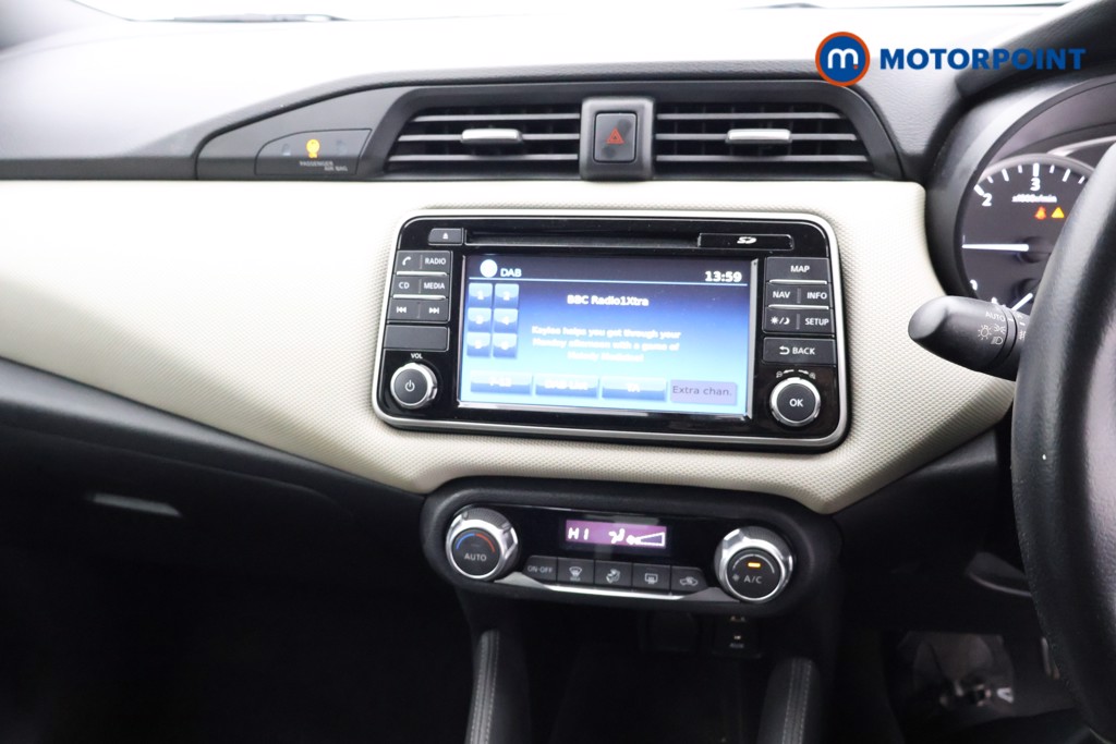 Nissan Micra N-Connecta Manual Diesel Hatchback - Stock Number (1626507) - 7th supplementary image