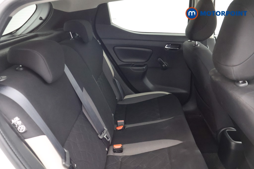 Nissan Micra N-Connecta Manual Diesel Hatchback - Stock Number (1626507) - 14th supplementary image