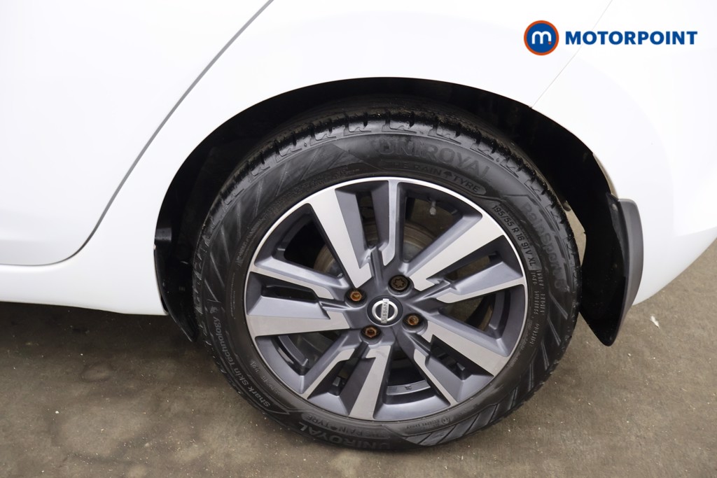 Nissan Micra N-Connecta Manual Diesel Hatchback - Stock Number (1626507) - 23rd supplementary image