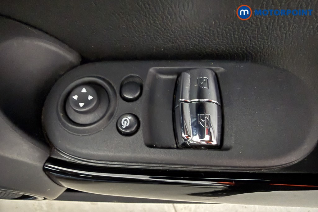 Mini Hatchback Cooper S Classic Manual Petrol Hatchback - Stock Number (1627368) - 15th supplementary image