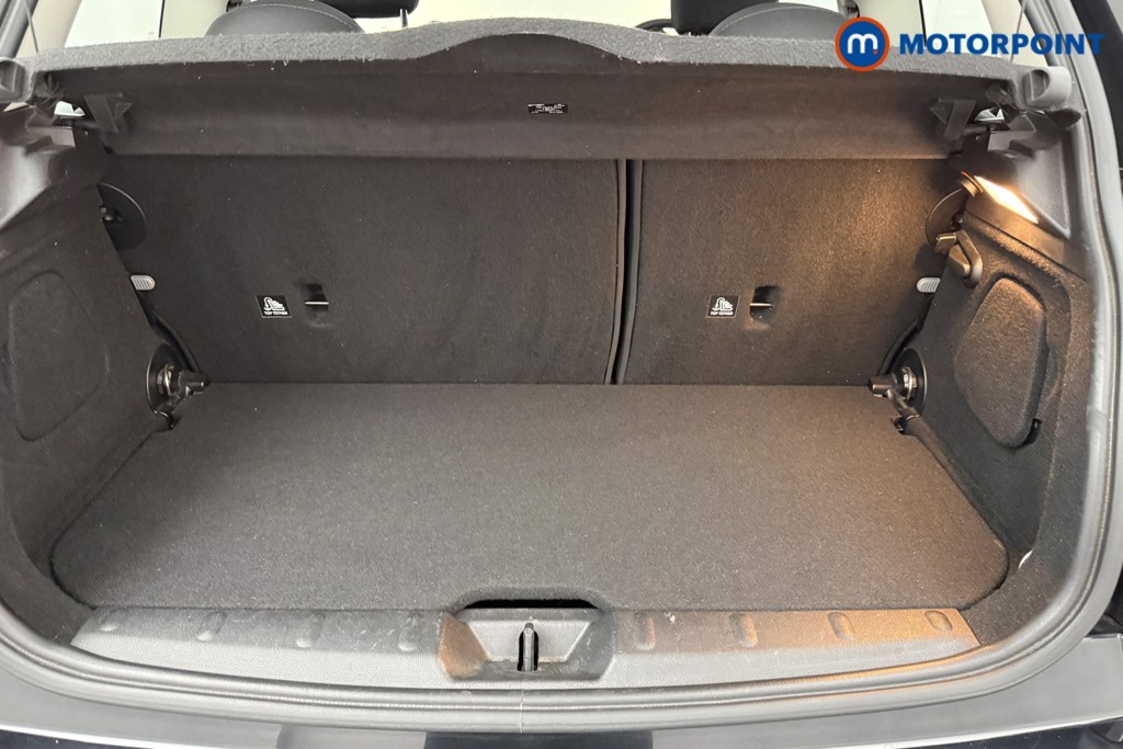 Mini Hatchback Cooper S Classic Manual Petrol Hatchback - Stock Number (1627368) - 16th supplementary image