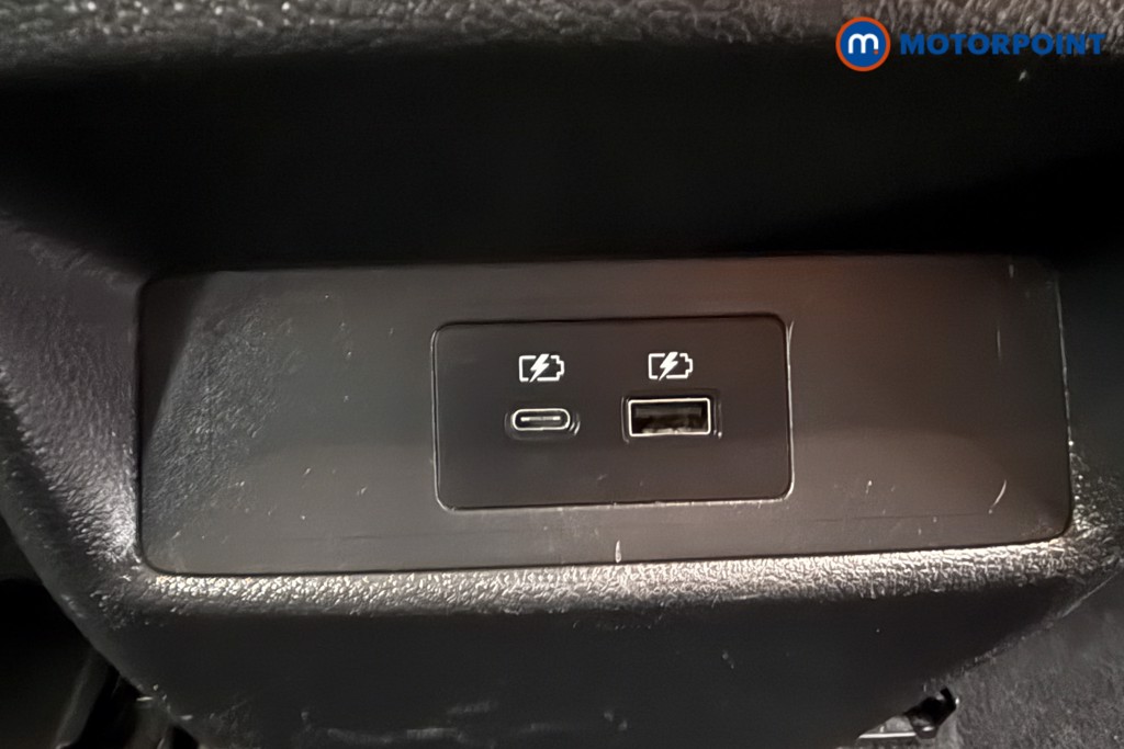 Nissan Qashqai N-Connecta Manual Petrol SUV - Stock Number (1627377) - 17th supplementary image