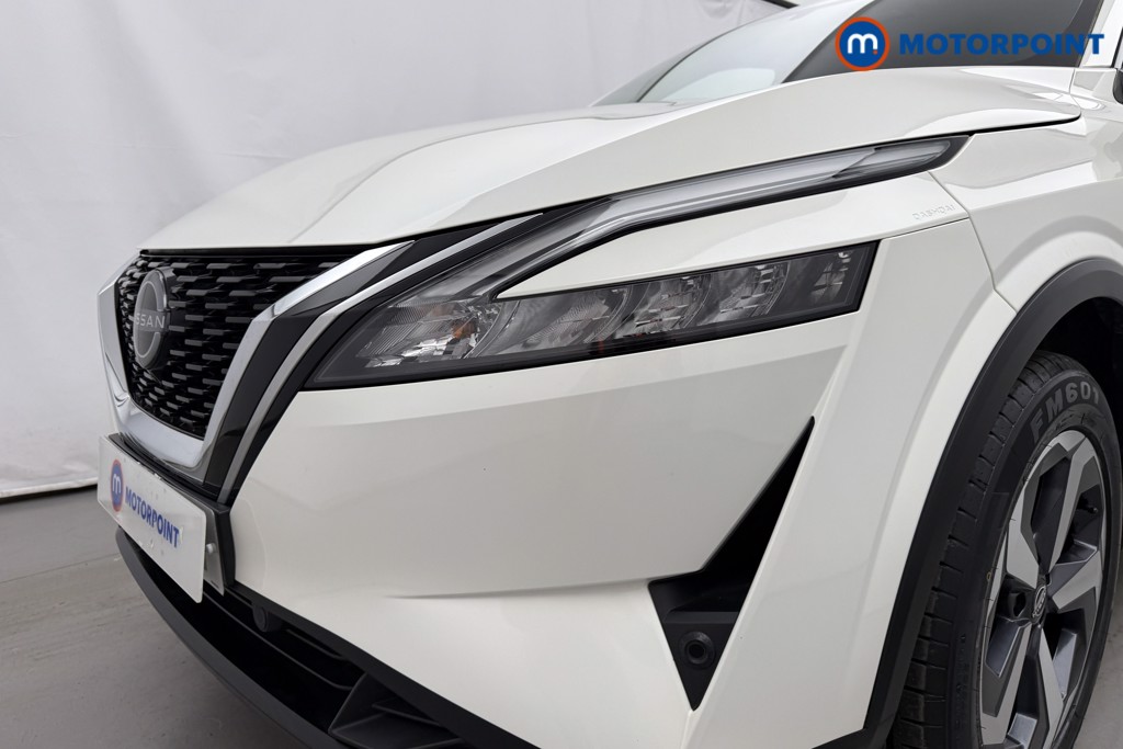 Nissan Qashqai N-Connecta Manual Petrol SUV - Stock Number (1627377) - 22nd supplementary image