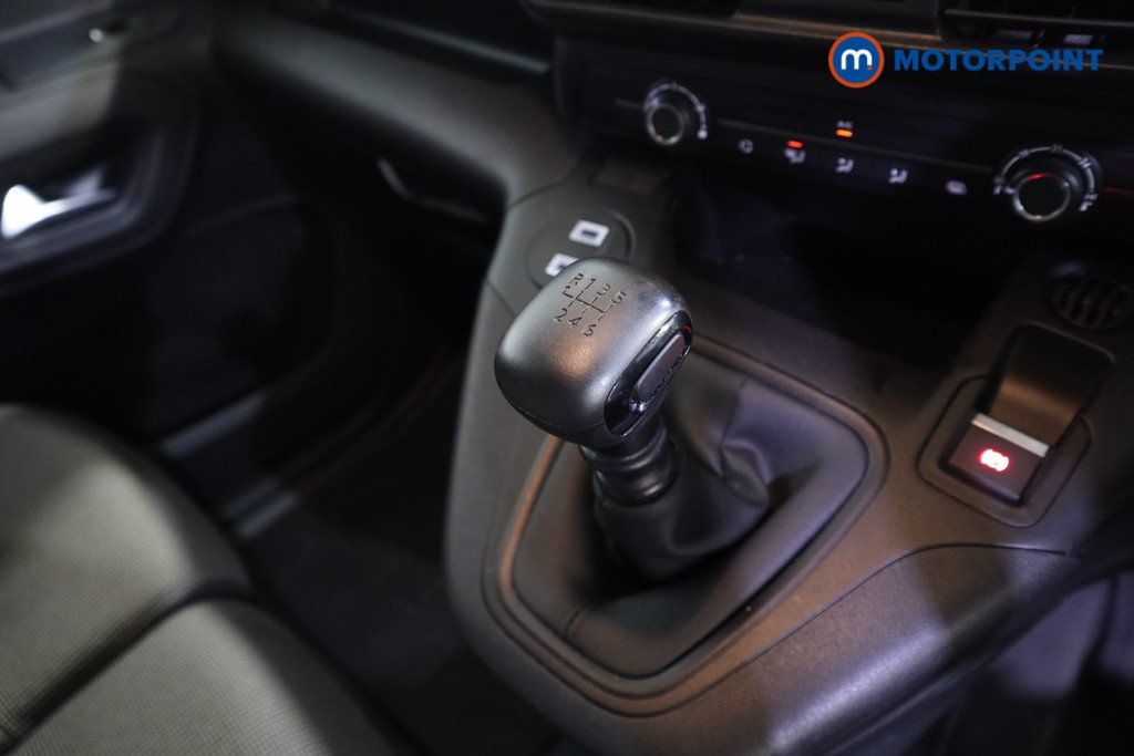 Peugeot Partner Professional Plus Manual Diesel Panel Van - Stock Number (1627390) - 11th supplementary image