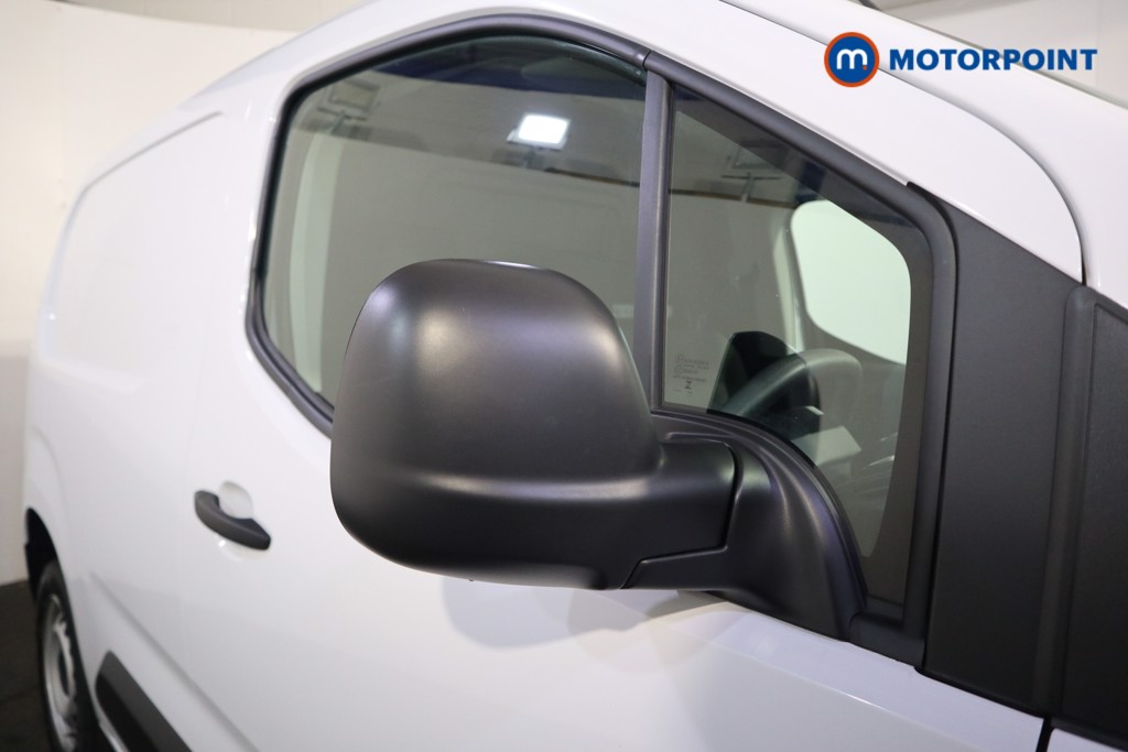 Peugeot Partner Professional Plus Manual Diesel Panel Van - Stock Number (1627390) - 25th supplementary image