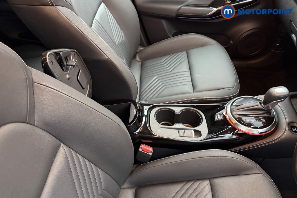 Nissan Juke Tekna Automatic Petrol SUV - Stock Number (1627466) - 11th supplementary image