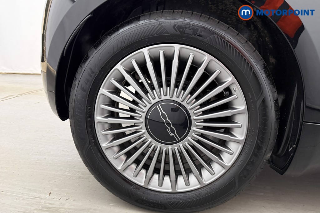 Fiat 500 RED Automatic Electric Hatchback - Stock Number (1627673) - 20th supplementary image