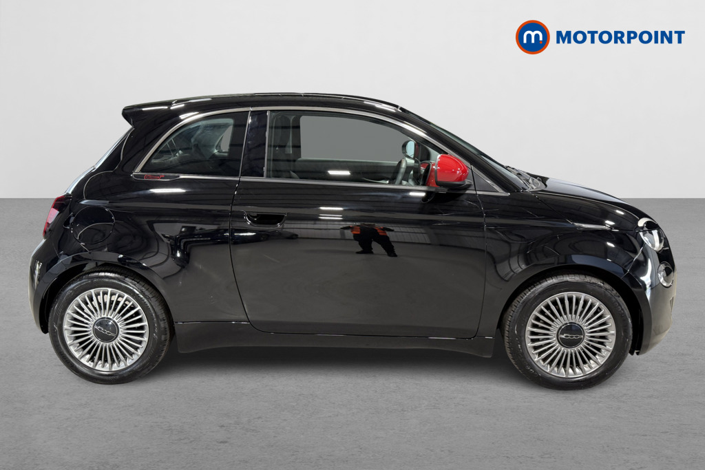 Fiat 500 RED Automatic Electric Hatchback - Stock Number (1627673) - Drivers side