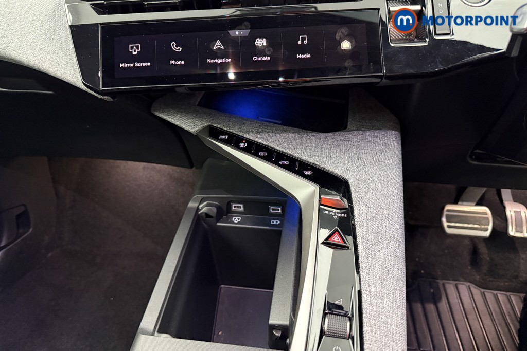 Peugeot 3008 GT Automatic Electric SUV - Stock Number (1627806) - 10th supplementary image