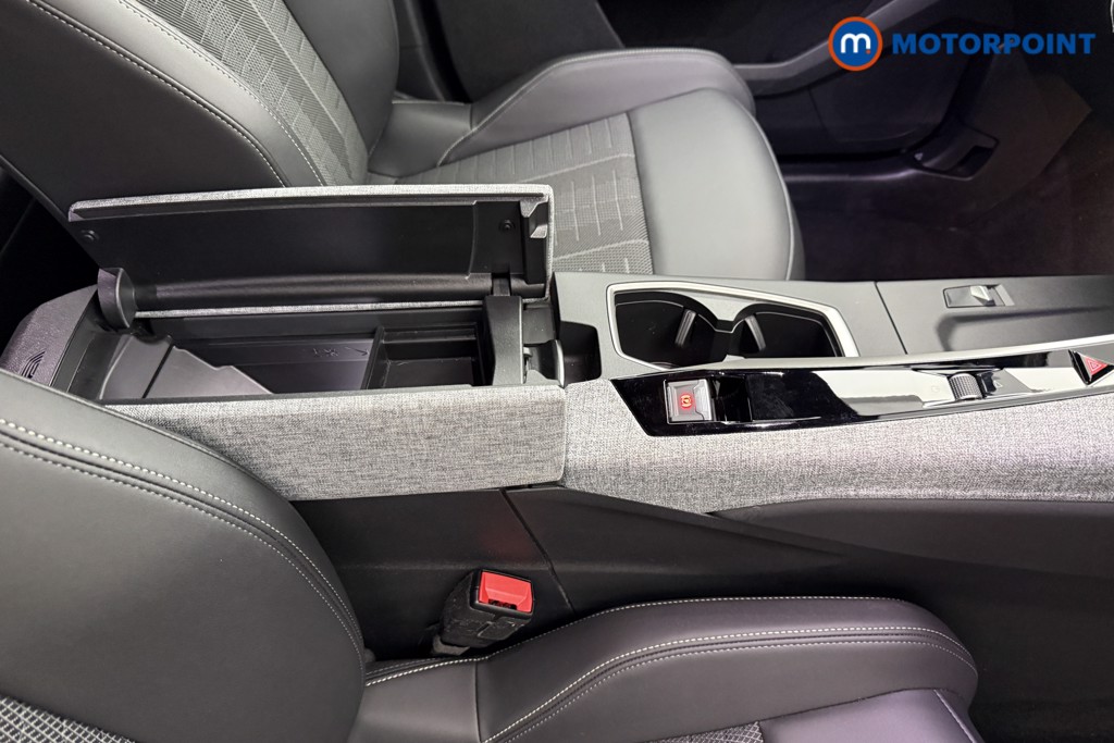 Peugeot 3008 GT Automatic Electric SUV - Stock Number (1627806) - 13th supplementary image