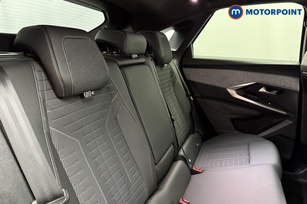 Peugeot 3008 GT Automatic Electric SUV - Stock Number (1627806) - 18th supplementary image