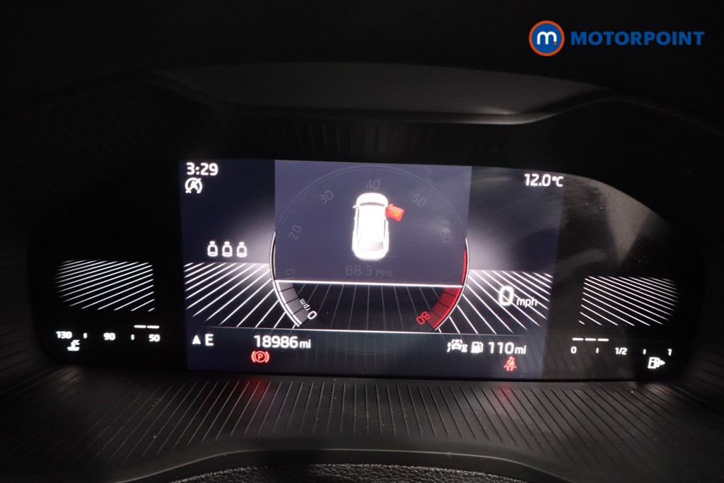 Skoda Karoq Se Drive Manual Petrol SUV - Stock Number (1627917) - 16th supplementary image