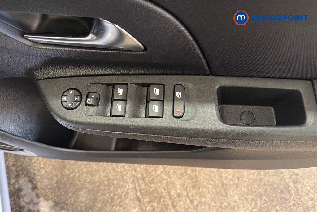 Vauxhall Corsa Design Manual Petrol Hatchback - Stock Number (1627990) - 20th supplementary image