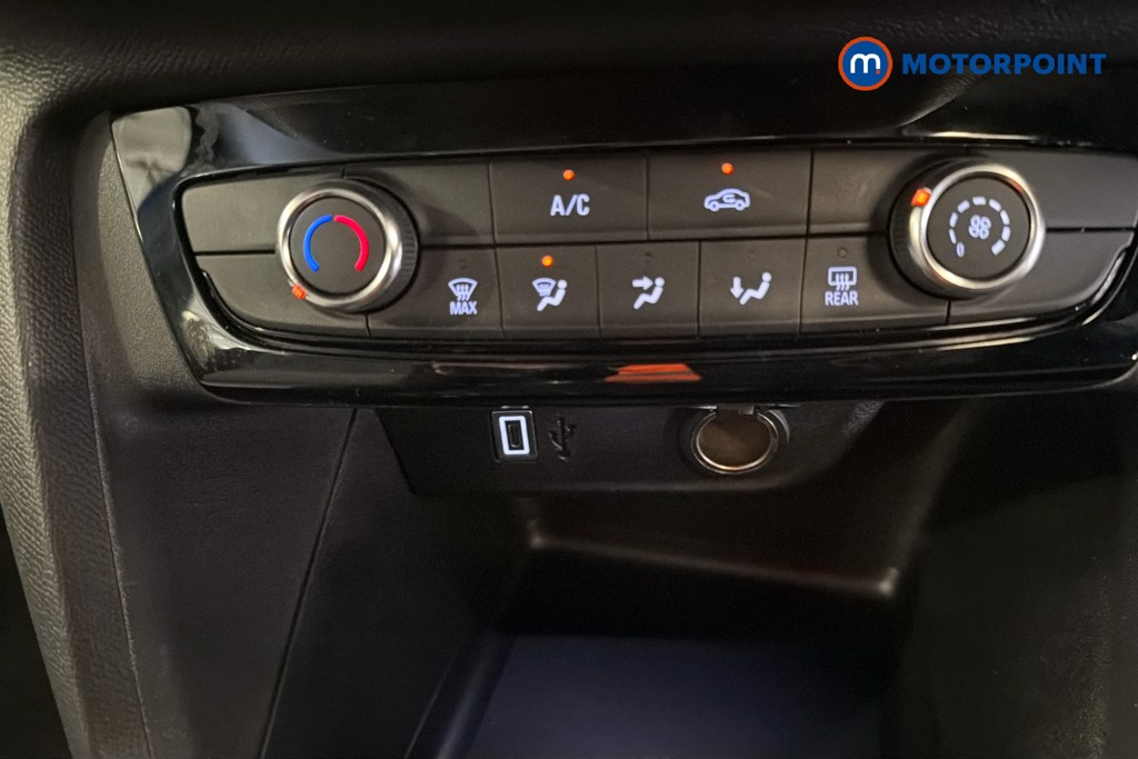 Vauxhall Corsa Design Manual Petrol Hatchback - Stock Number (1628039) - 12th supplementary image