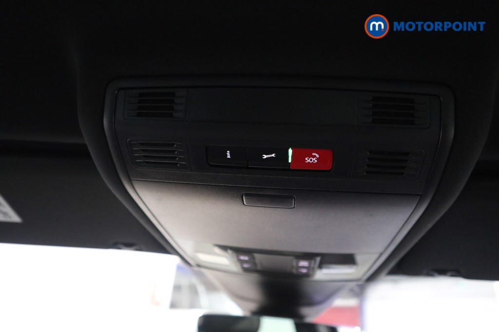 Volkswagen Tiguan R-Line Automatic Petrol SUV - Stock Number (1628047) - 14th supplementary image