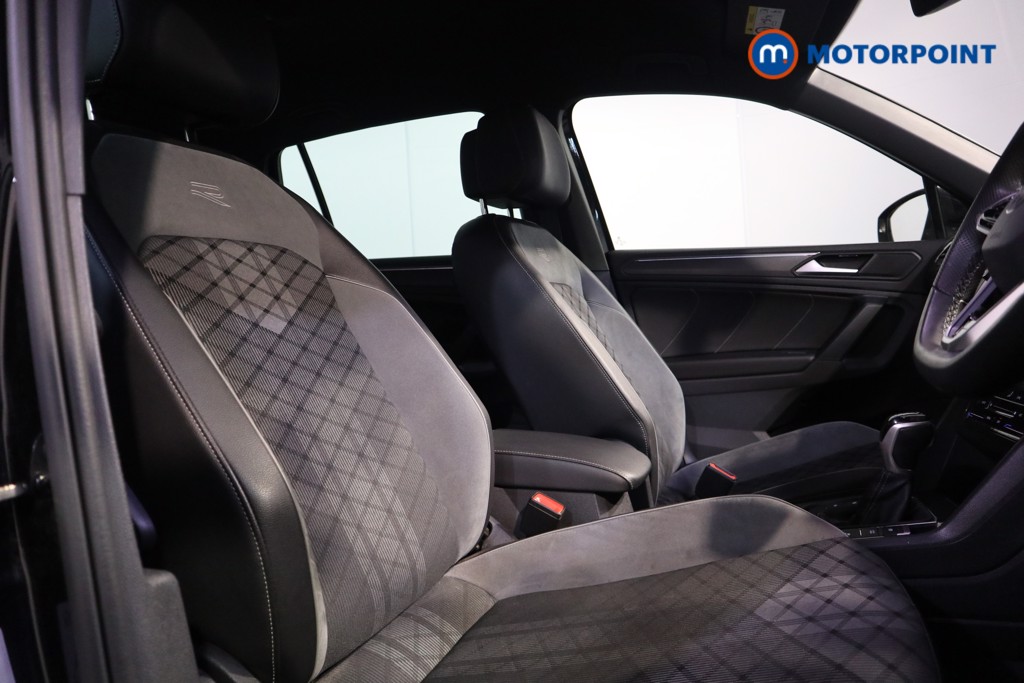 Volkswagen Tiguan R-Line Automatic Petrol SUV - Stock Number (1628047) - 19th supplementary image