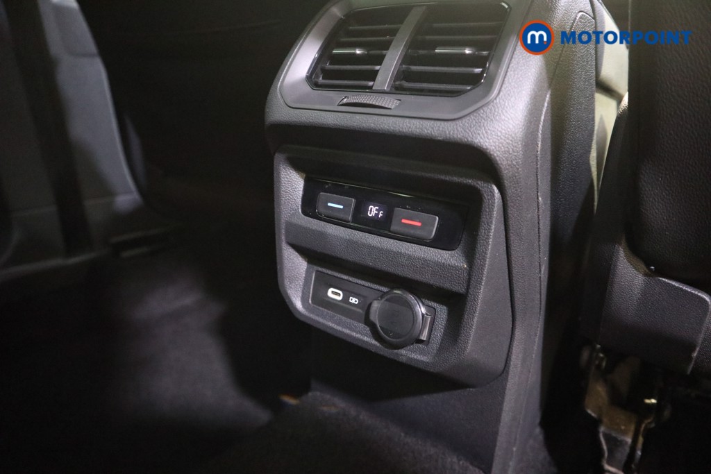 Volkswagen Tiguan R-Line Automatic Petrol SUV - Stock Number (1628047) - 24th supplementary image