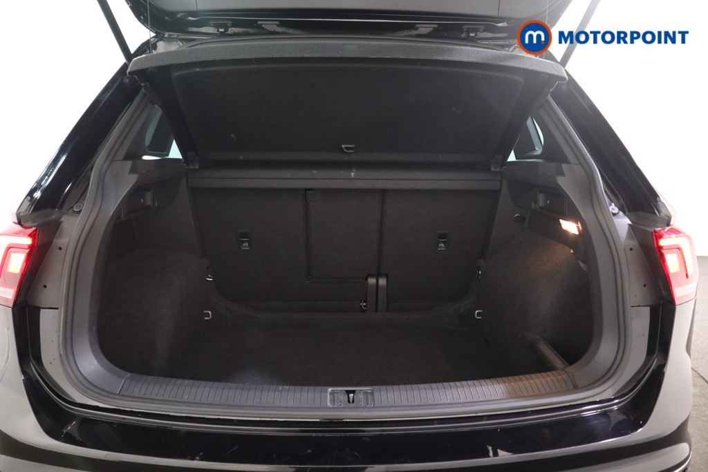 Volkswagen Tiguan R-Line Automatic Petrol SUV - Stock Number (1628047) - 26th supplementary image