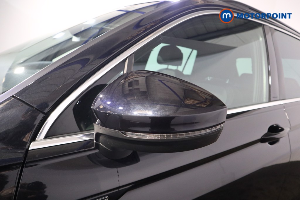 Volkswagen Tiguan R-Line Automatic Petrol SUV - Stock Number (1628047) - 38th supplementary image