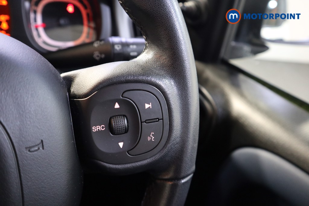Fiat Panda City Cross Manual Petrol Hatchback - Stock Number (1628100) - 4th supplementary image