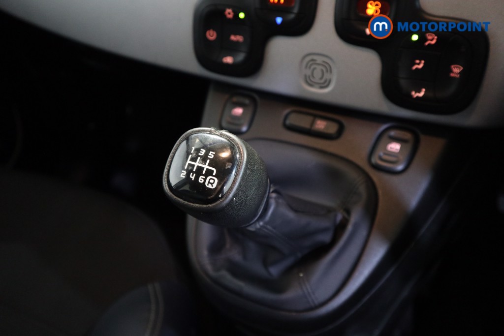 Fiat Panda City Cross Manual Petrol Hatchback - Stock Number (1628100) - 9th supplementary image