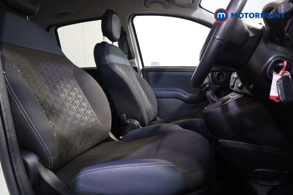 Fiat Panda City Cross Manual Petrol Hatchback - Stock Number (1628100) - 11th supplementary image