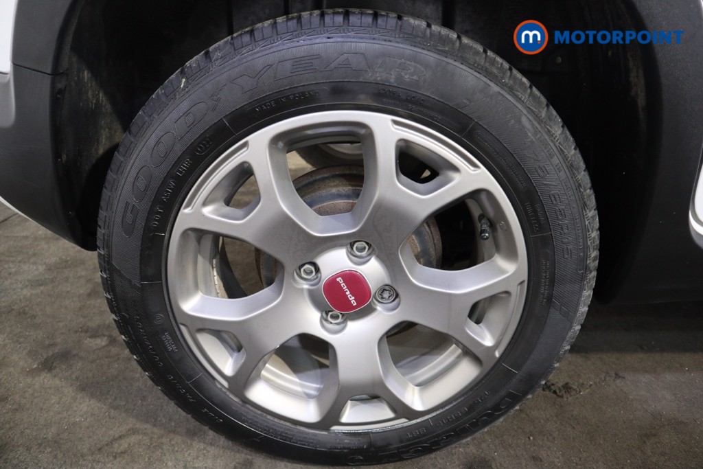 Fiat Panda City Cross Manual Petrol Hatchback - Stock Number (1628100) - 15th supplementary image
