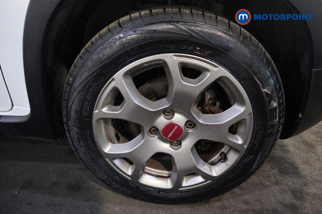 Fiat Panda City Cross Manual Petrol Hatchback - Stock Number (1628100) - 16th supplementary image