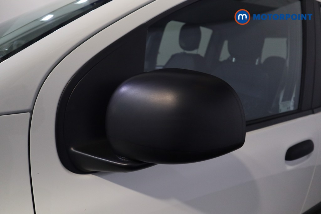 Fiat Panda City Cross Manual Petrol Hatchback - Stock Number (1628100) - 26th supplementary image
