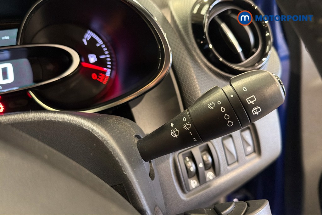 Renault Clio Play Manual Petrol Hatchback - Stock Number (1628103) - 7th supplementary image