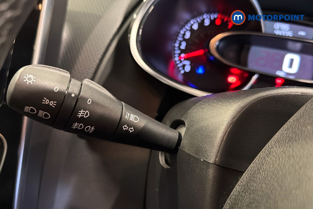 Renault Clio Play Manual Petrol Hatchback - Stock Number (1628103) - 18th supplementary image
