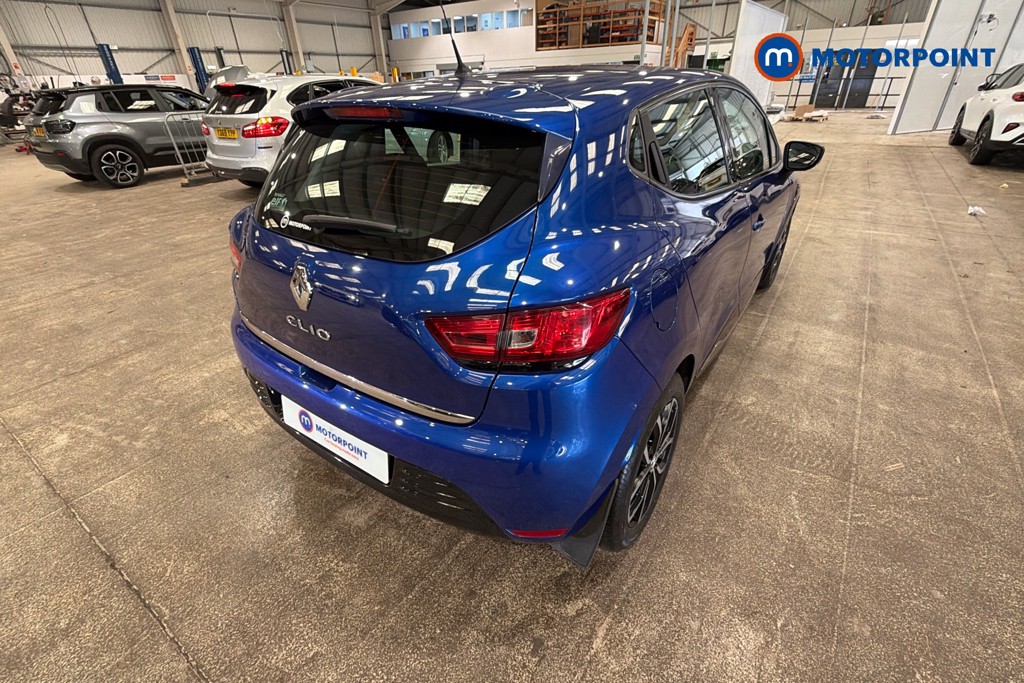 Renault Clio Play Manual Petrol Hatchback - Stock Number (1628103) - 38th supplementary image