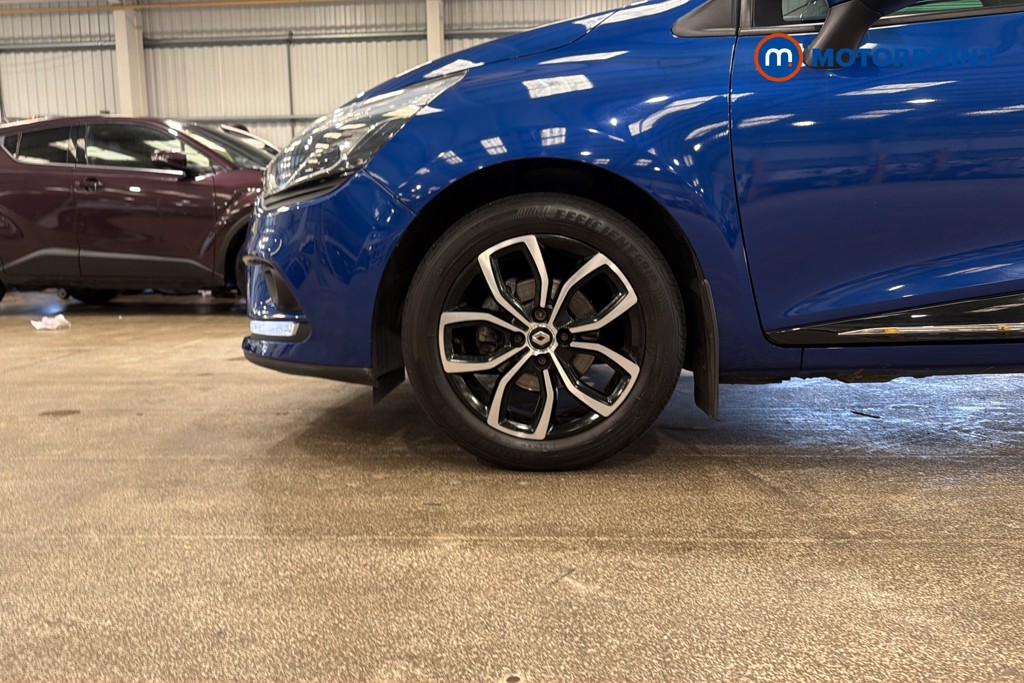 Renault Clio Play Manual Petrol Hatchback - Stock Number (1628103) - 47th supplementary image