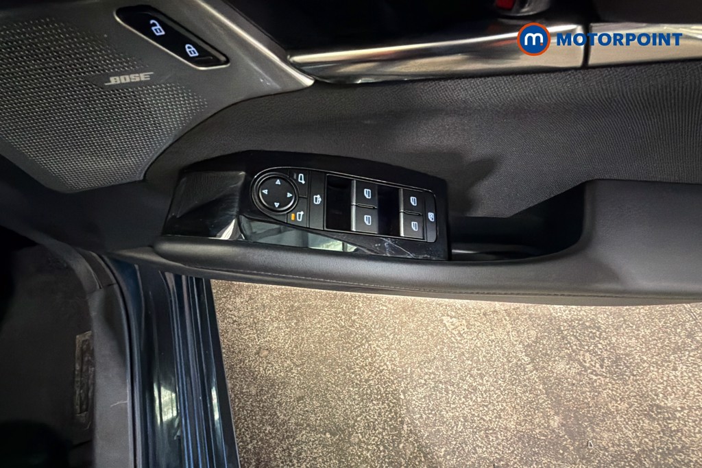 Mazda 3 Exclusive-Line Automatic Petrol Hatchback - Stock Number (1628310) - 20th supplementary image