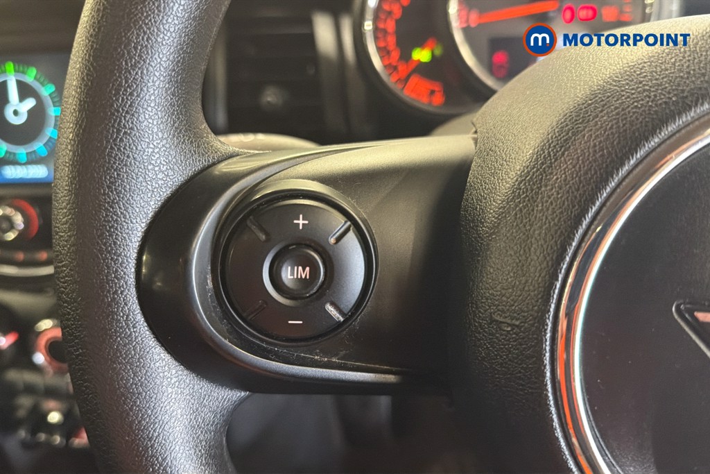 Mini Hatchback Cooper Classic Manual Petrol Hatchback - Stock Number (1629749) - 3rd supplementary image