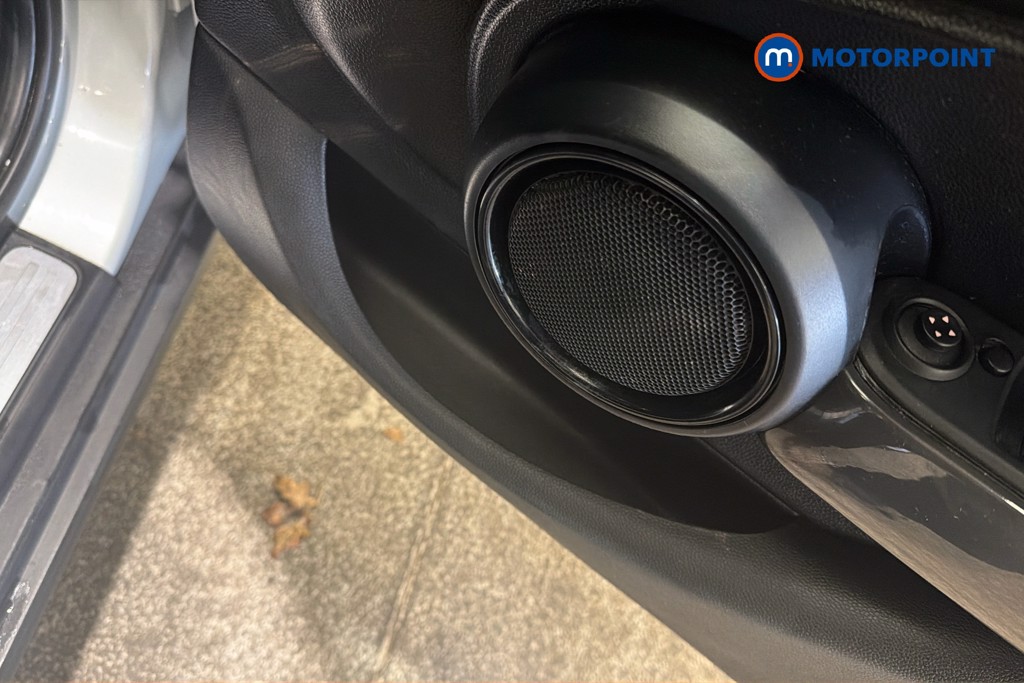 Mini Hatchback Cooper Classic Manual Petrol Hatchback - Stock Number (1629749) - 21st supplementary image