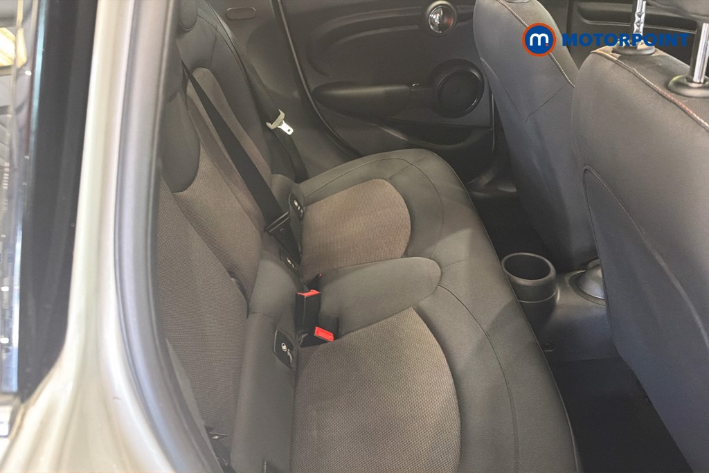 Mini Hatchback Cooper Classic Manual Petrol Hatchback - Stock Number (1629749) - 28th supplementary image