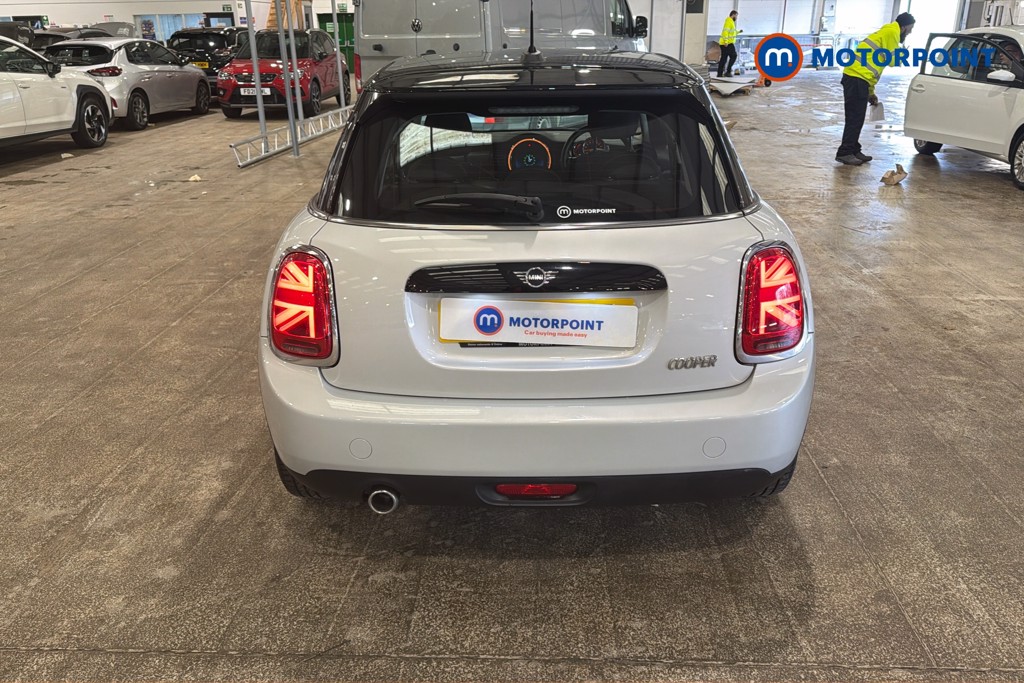 Mini Hatchback Cooper Classic Manual Petrol Hatchback - Stock Number (1629749) - 37th supplementary image