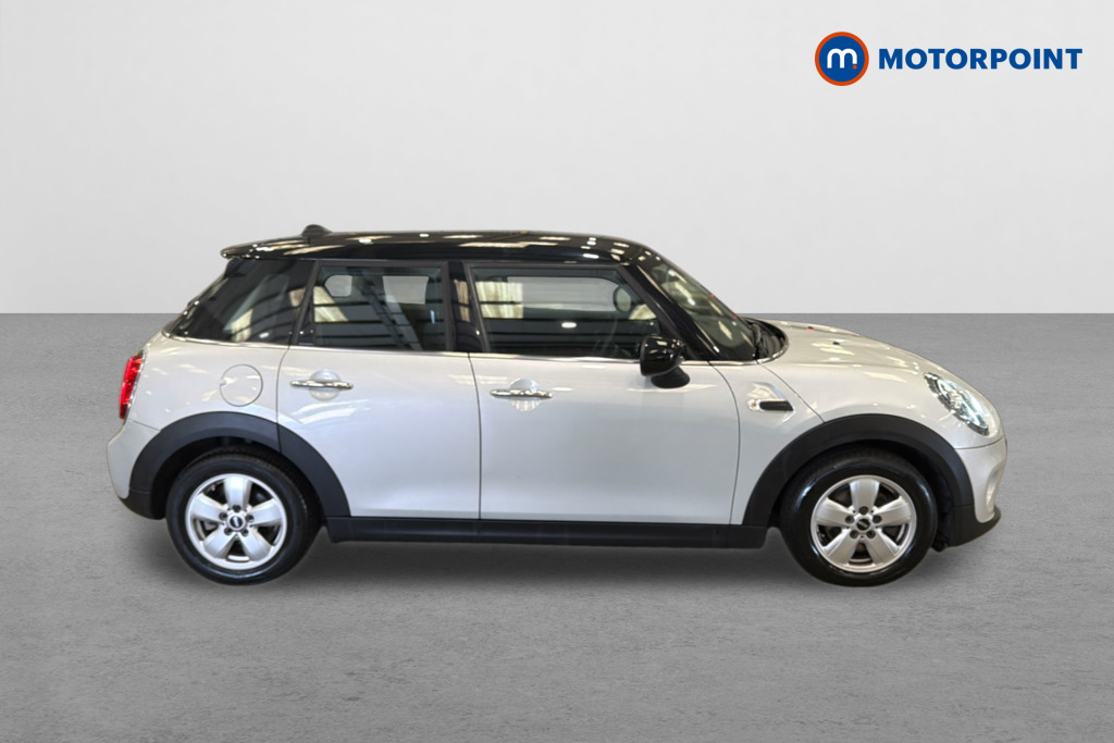 Mini Hatchback Cooper Classic Manual Petrol Hatchback - Stock Number (1629749) - Drivers side