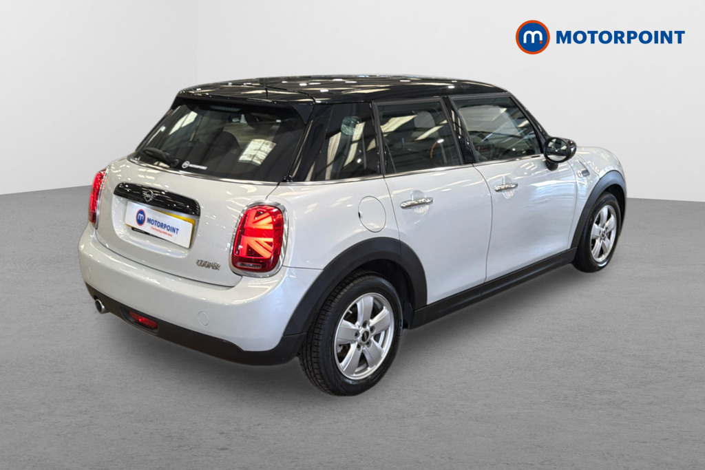 Mini Hatchback Cooper Classic Manual Petrol Hatchback - Stock Number (1629749) - Drivers side rear corner