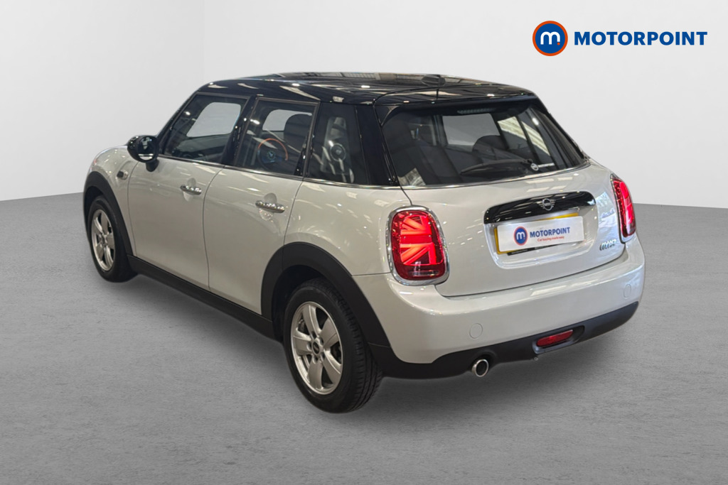 Mini Hatchback Cooper Classic Manual Petrol Hatchback - Stock Number (1629749) - Passenger side rear corner