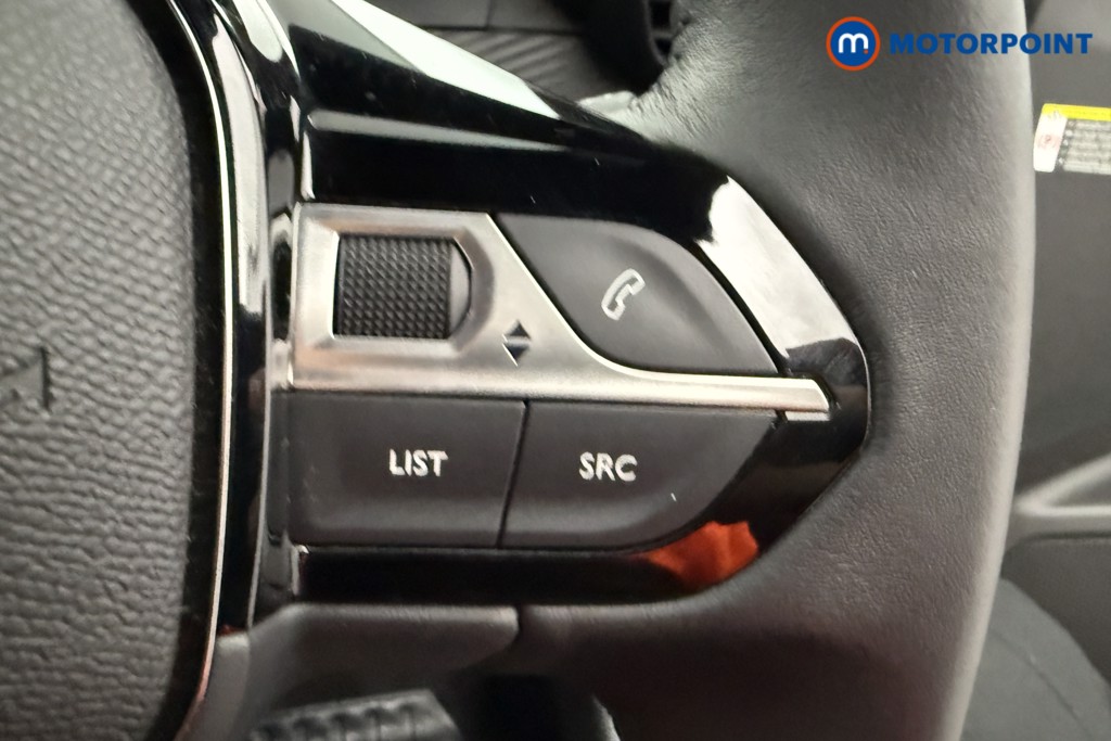 Peugeot 2008 Allure Manual Petrol SUV - Stock Number (1630155) - 4th supplementary image