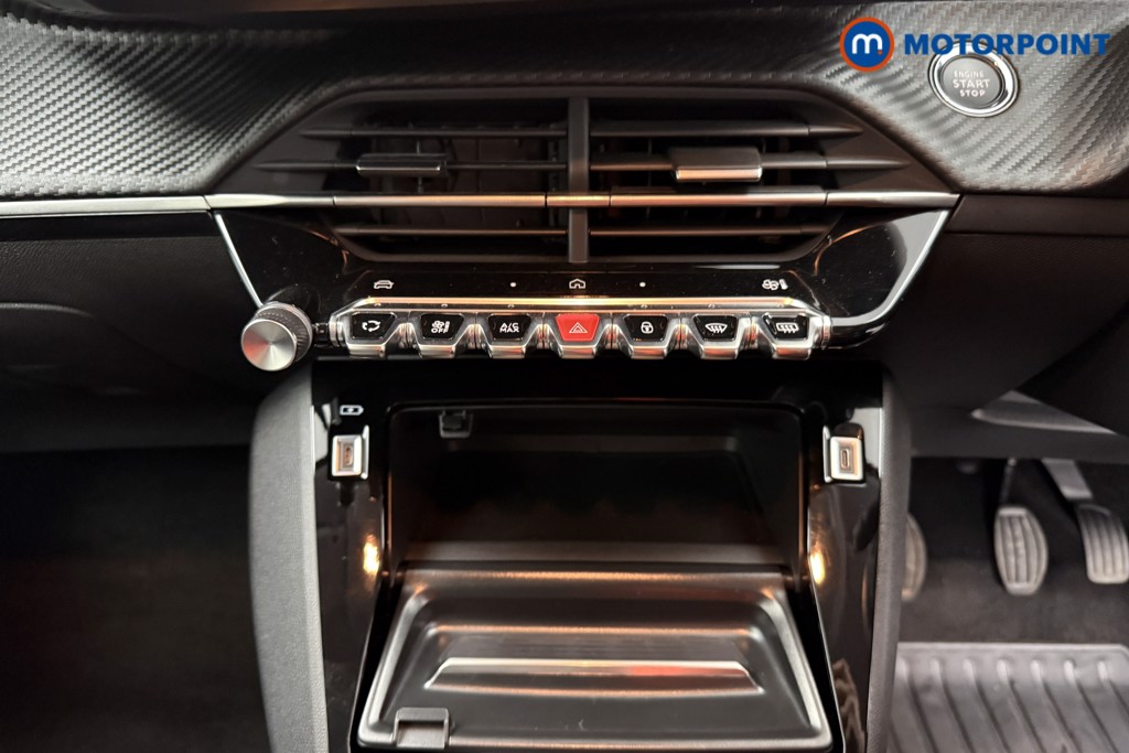 Peugeot 208 Allure Manual Petrol Hatchback - Stock Number (1630166) - 11th supplementary image