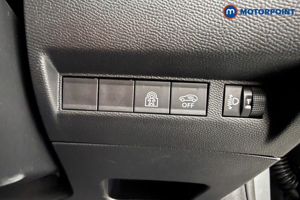 Peugeot 208 Allure Manual Petrol Hatchback - Stock Number (1630184) - 5th supplementary image