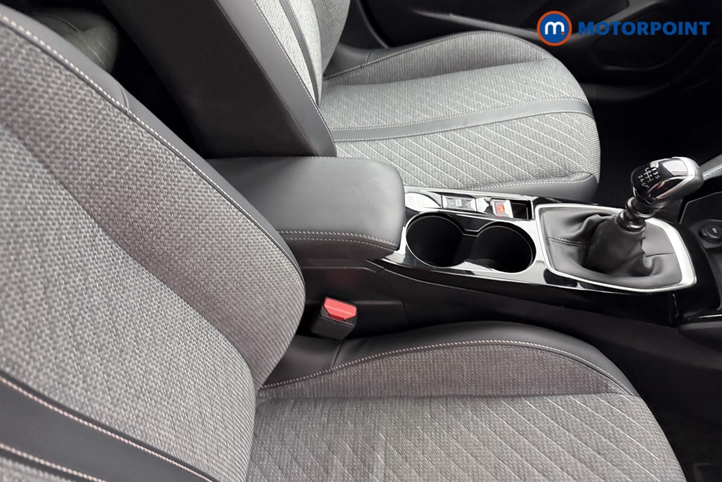 Peugeot 208 Allure Manual Petrol Hatchback - Stock Number (1630184) - 13th supplementary image