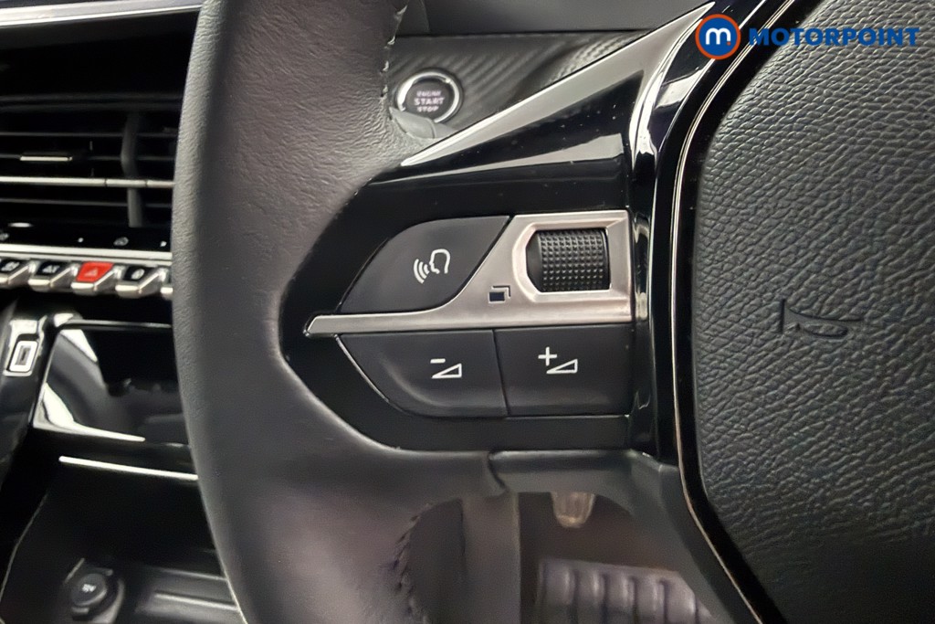 Peugeot 208 Allure Manual Petrol Hatchback - Stock Number (1630237) - 3rd supplementary image