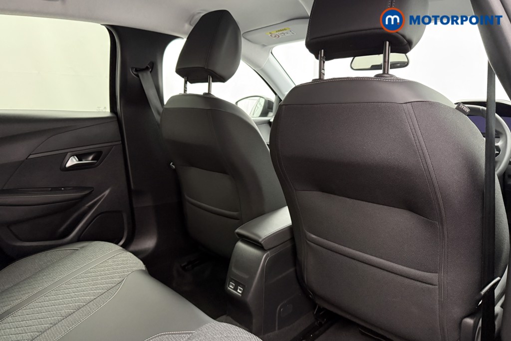 Peugeot 208 Allure Manual Petrol Hatchback - Stock Number (1630237) - 17th supplementary image