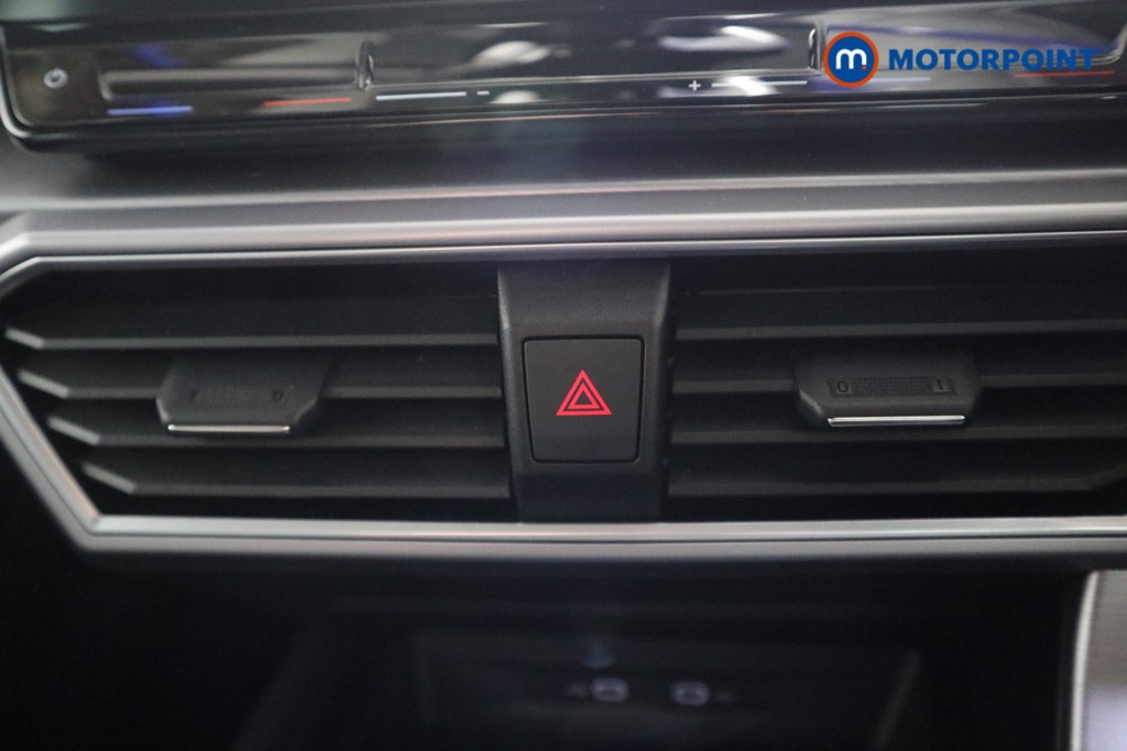 Seat Leon FR Manual Petrol Hatchback - Stock Number (1630435) - 7th supplementary image