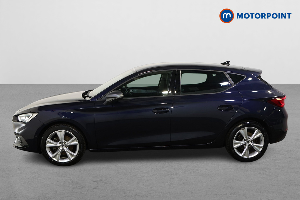 Seat Leon FR Manual Petrol Hatchback - Stock Number (1630435) - Passenger side